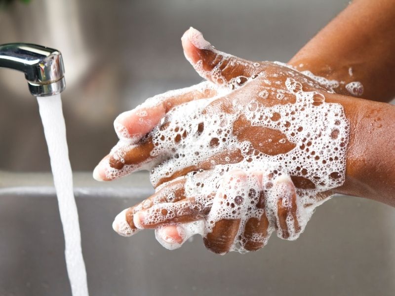 Comment bien choisir son savon pour les mains en milieu professionnel ?